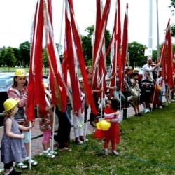 streamers on a lawn